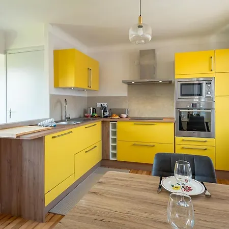 Apartamento La Terrasse Boheme I T3 Climatise, Centre-ville *